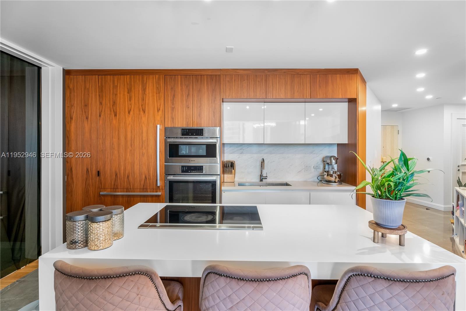 851 NE 1st Avenue #1409, Miami FL 33132