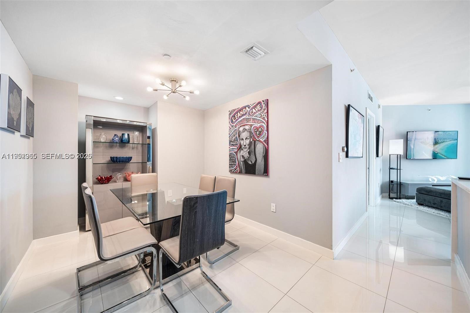 350 S Miami Ave #2505, Miami FL 33130
