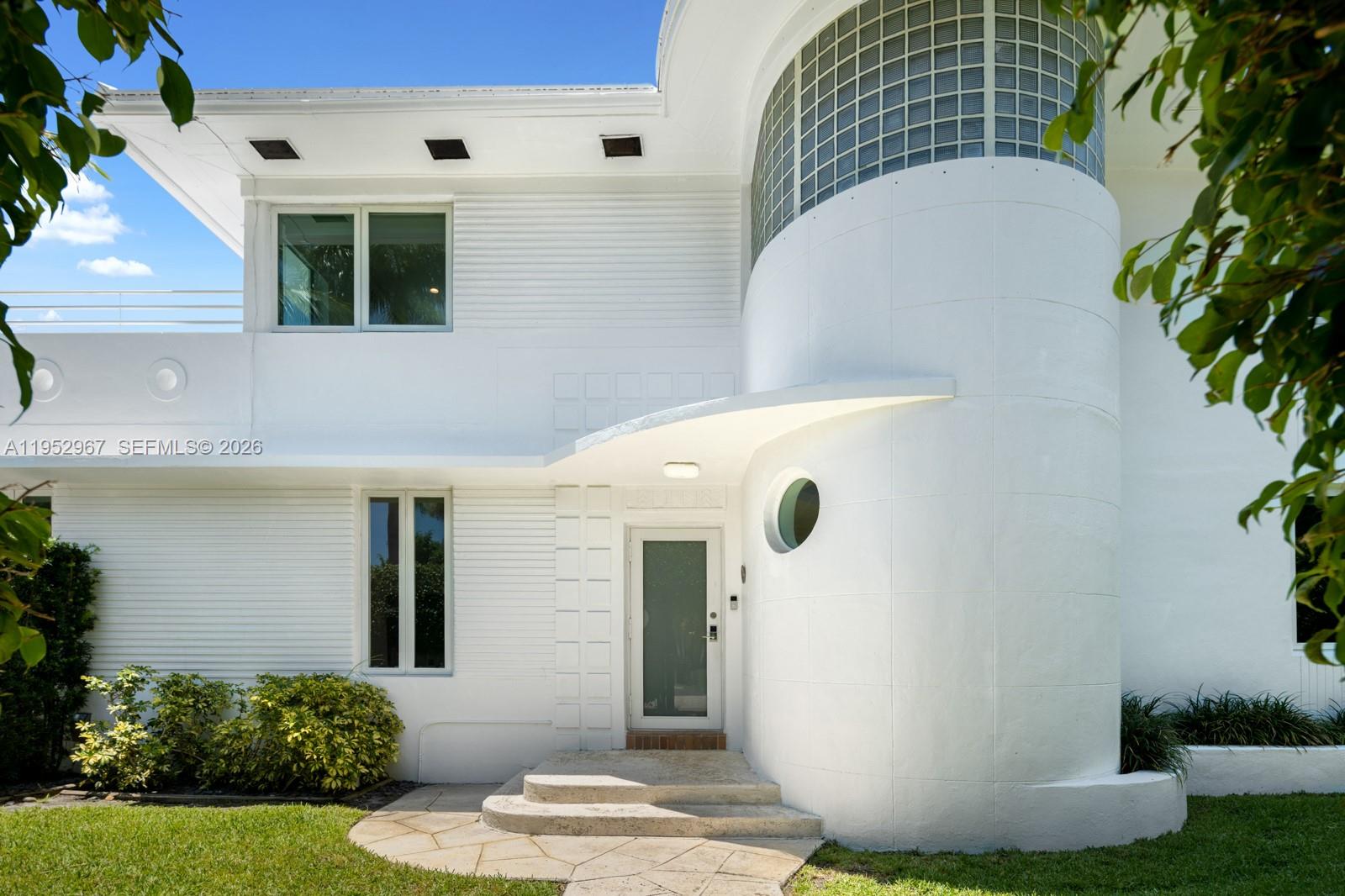 4580 Post Ave, Miami Beach FL 33140