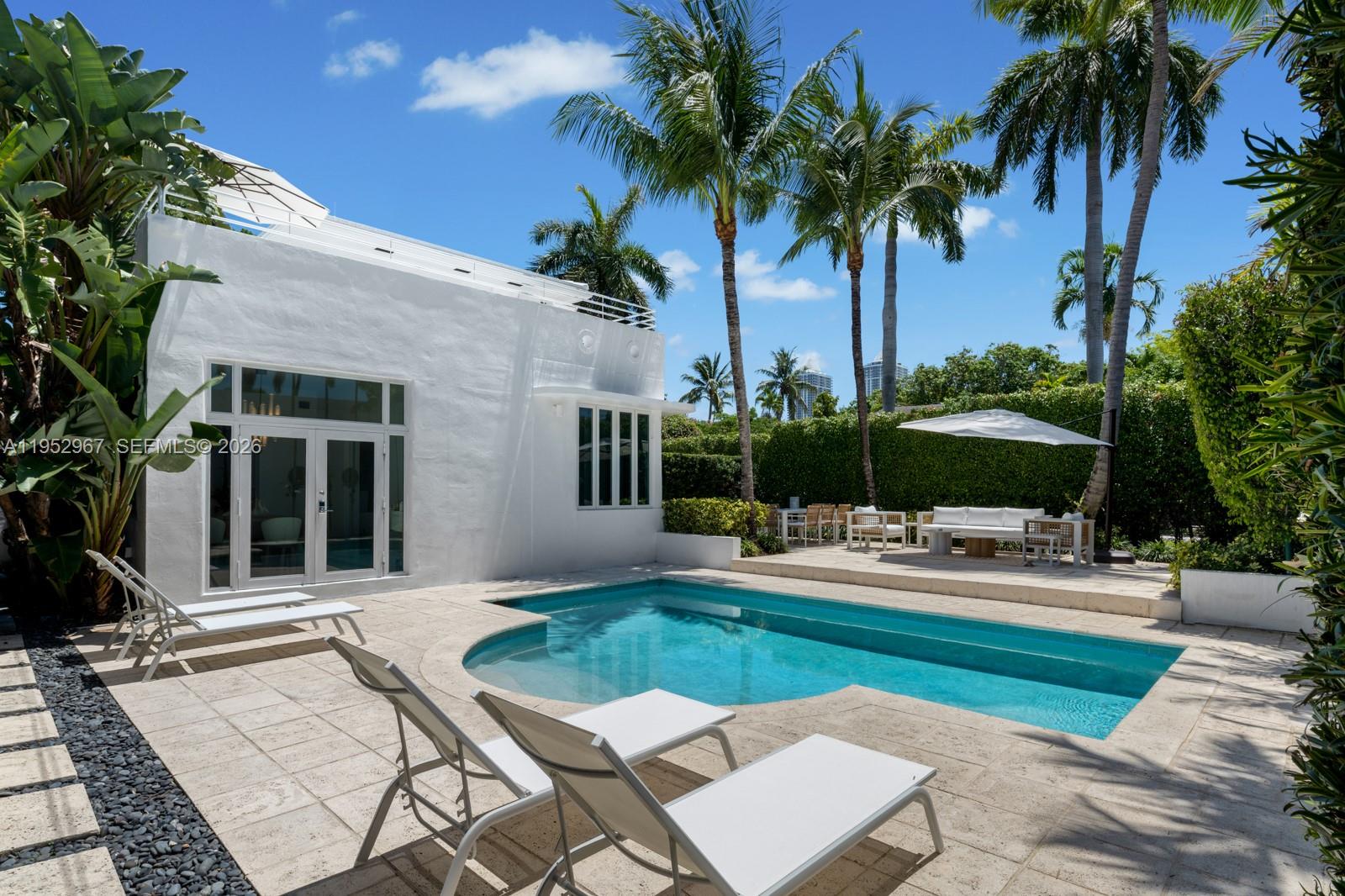 4580 Post Ave, Miami Beach FL 33140