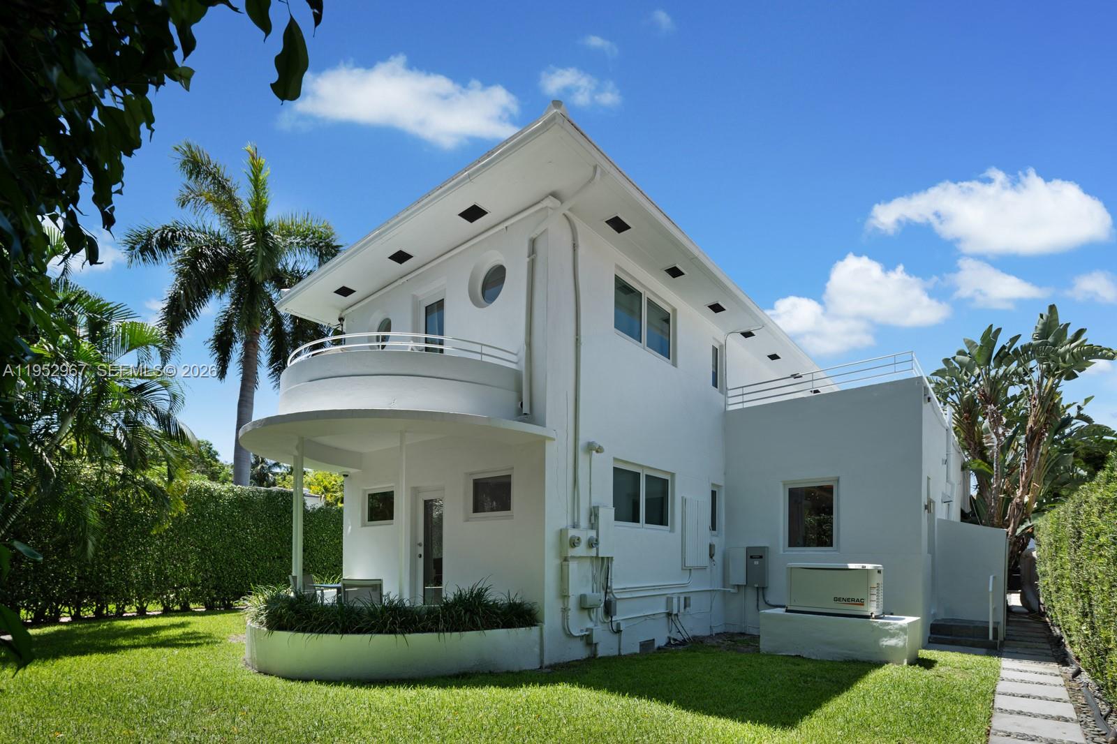 4580 Post Ave, Miami Beach FL 33140