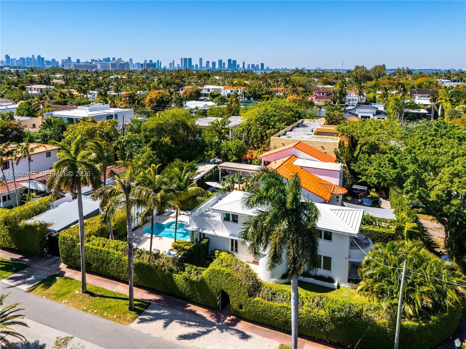 4580 Post Ave, Miami Beach FL 33140