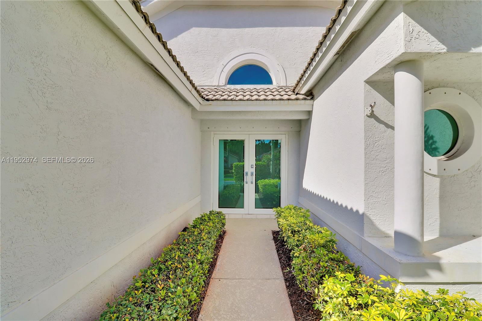 193 Bent Tree Dr, Palm Beach Gardens FL 33418