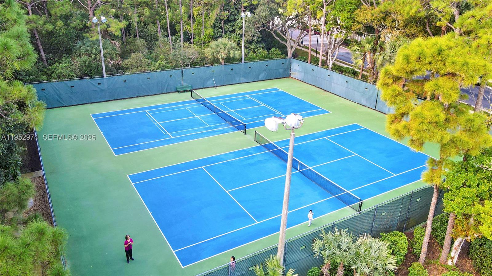 193 Bent Tree Dr, Palm Beach Gardens FL 33418