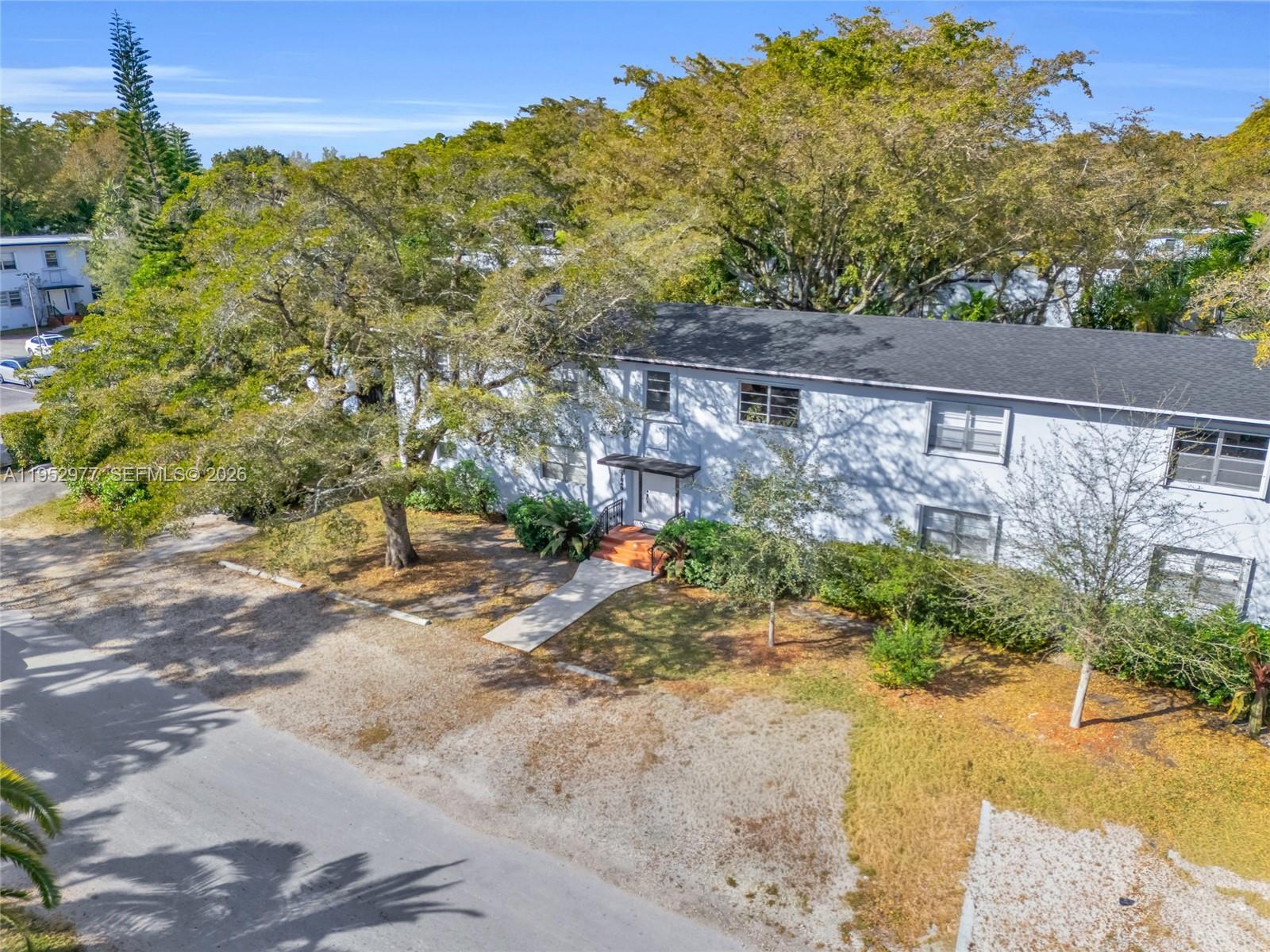 7840 SW 55th Ave #22A, Miami FL 33143