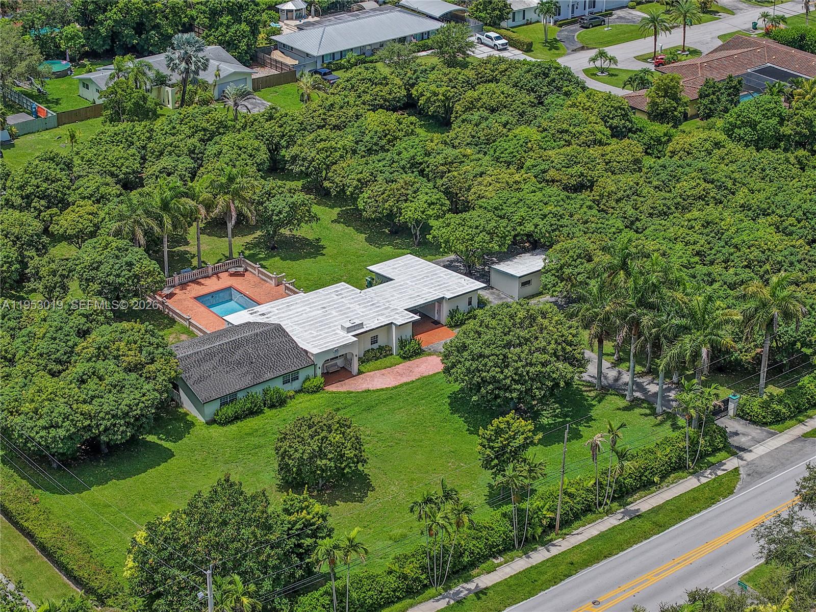 8000 SW 184th Str, Cutler Bay FL 33157