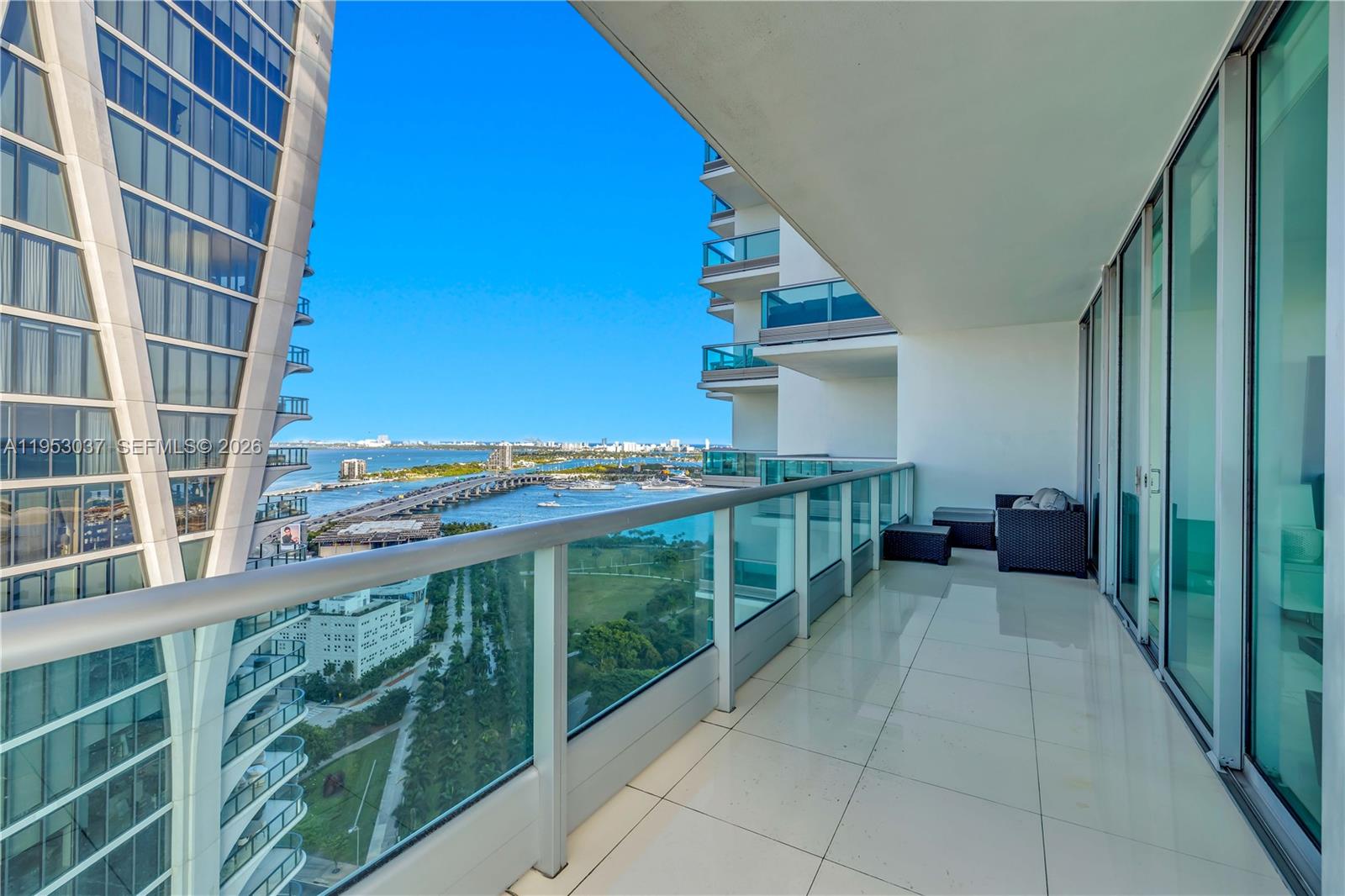 900 Biscayne Blvd #3112, Miami FL 33132
