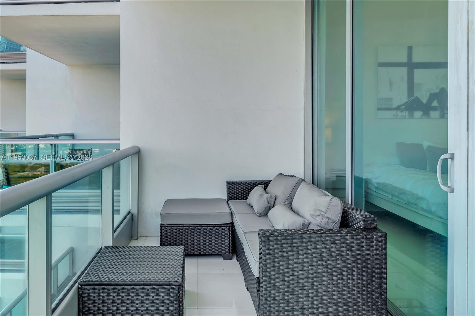 900 Biscayne Blvd #3112, Miami FL 33132