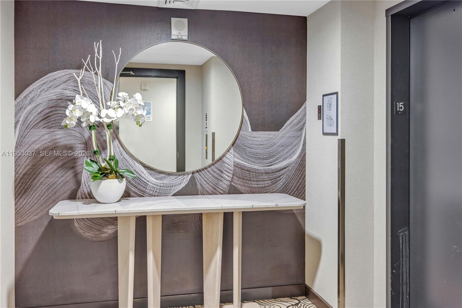 900 Biscayne Blvd #3112, Miami FL 33132