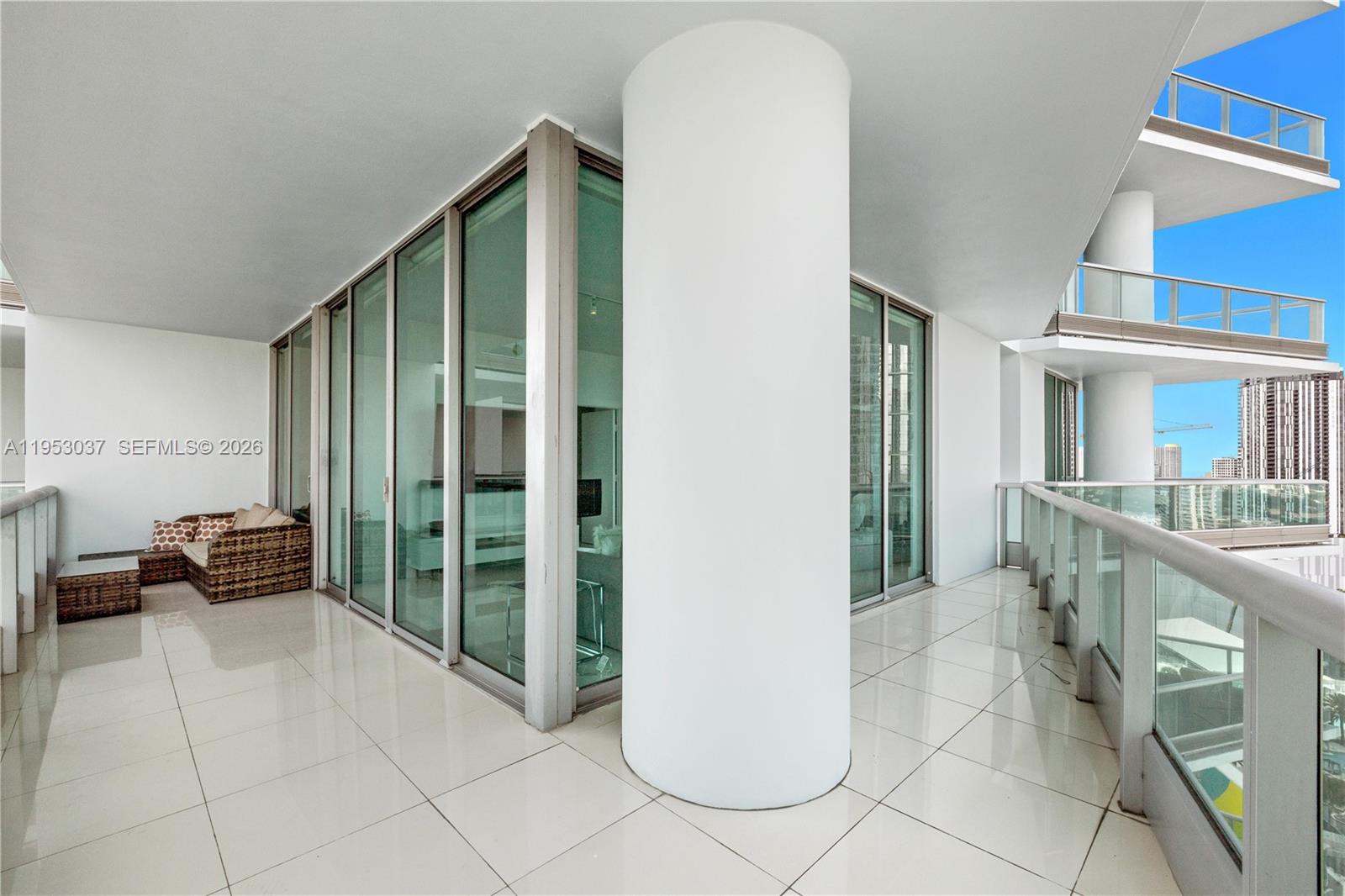 900 Biscayne Blvd #3112, Miami FL 33132