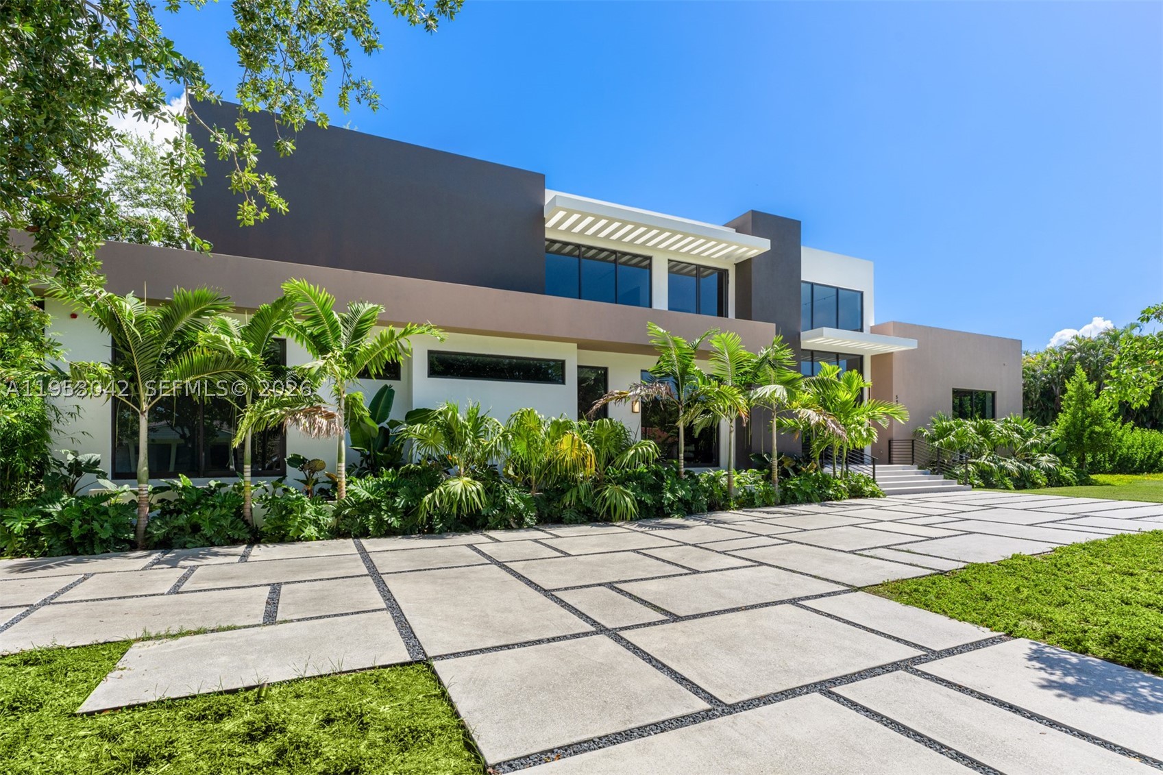 5825 SW 111th Ter, Pinecrest FL 33156