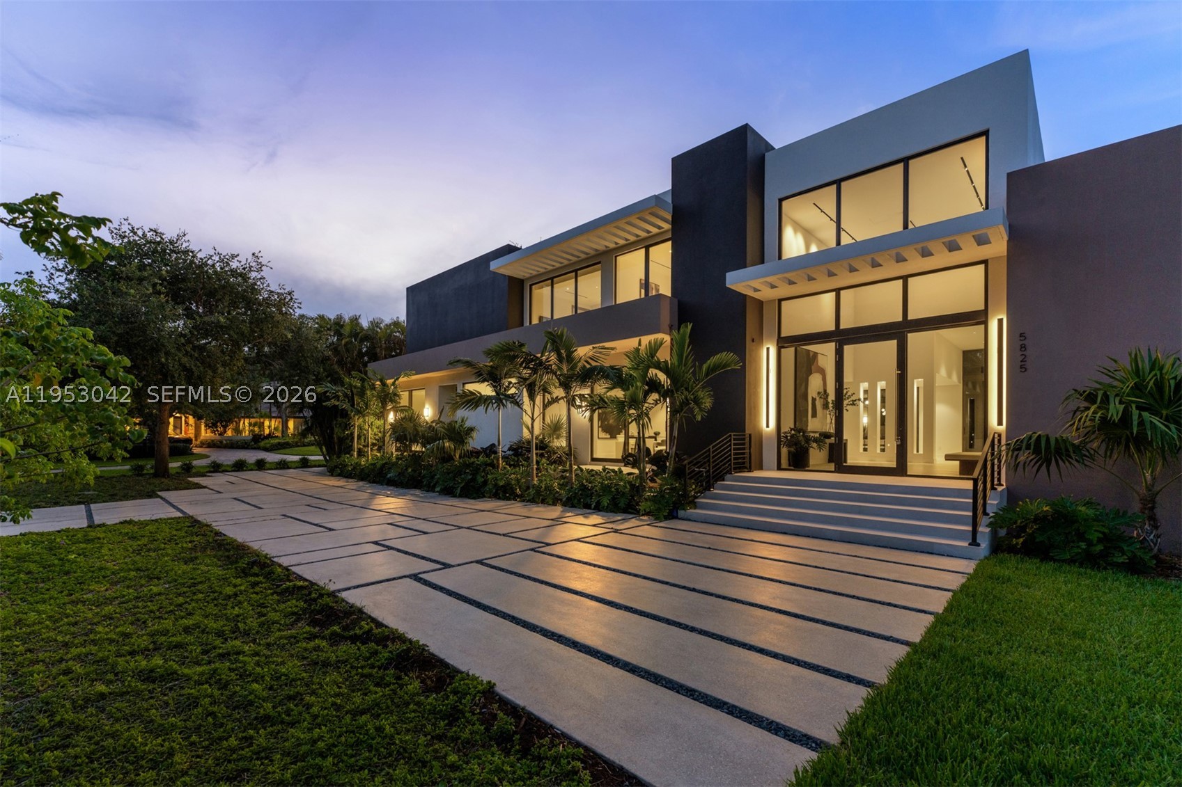 5825 SW 111th Ter, Pinecrest FL 33156