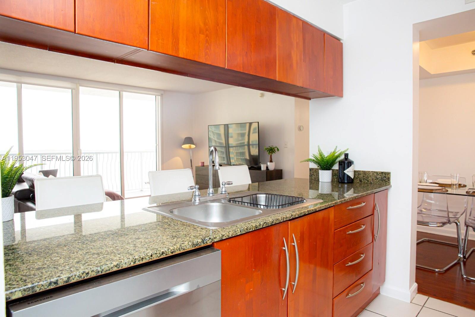 1200 Brickell Bay Dr #1901, Miami FL 33131
