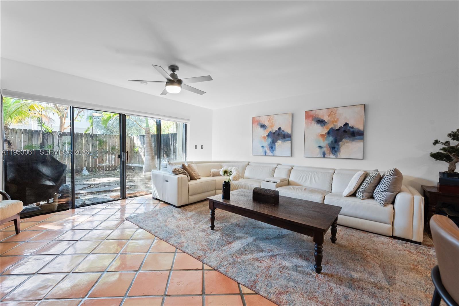 7890 SW 86th St #10, Miami FL 33143