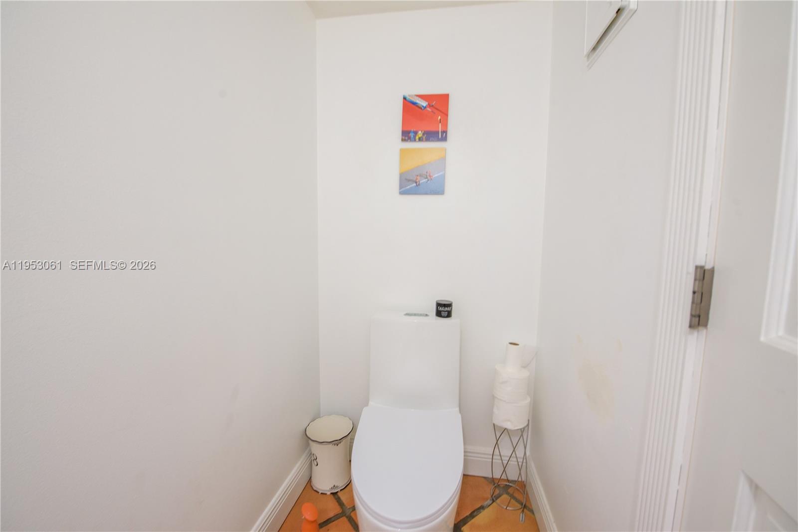 7890 SW 86th St #10, Miami FL 33143