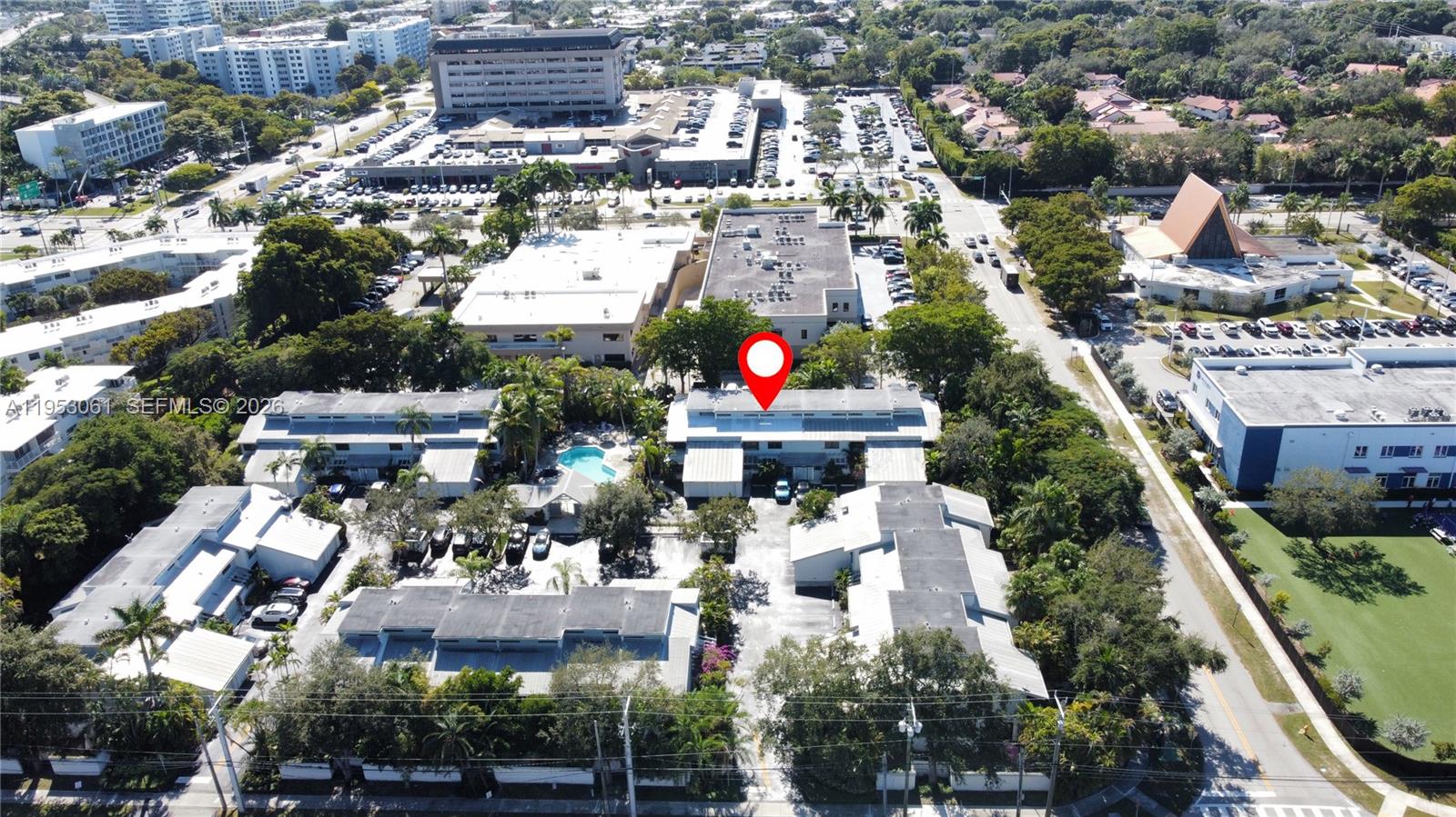 7890 SW 86th St #10, Miami FL 33143