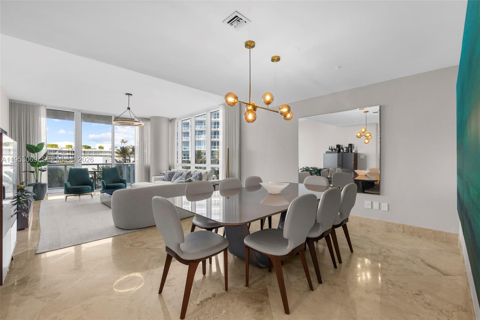 100 S Pointe Dr #510, Miami Beach FL 33139