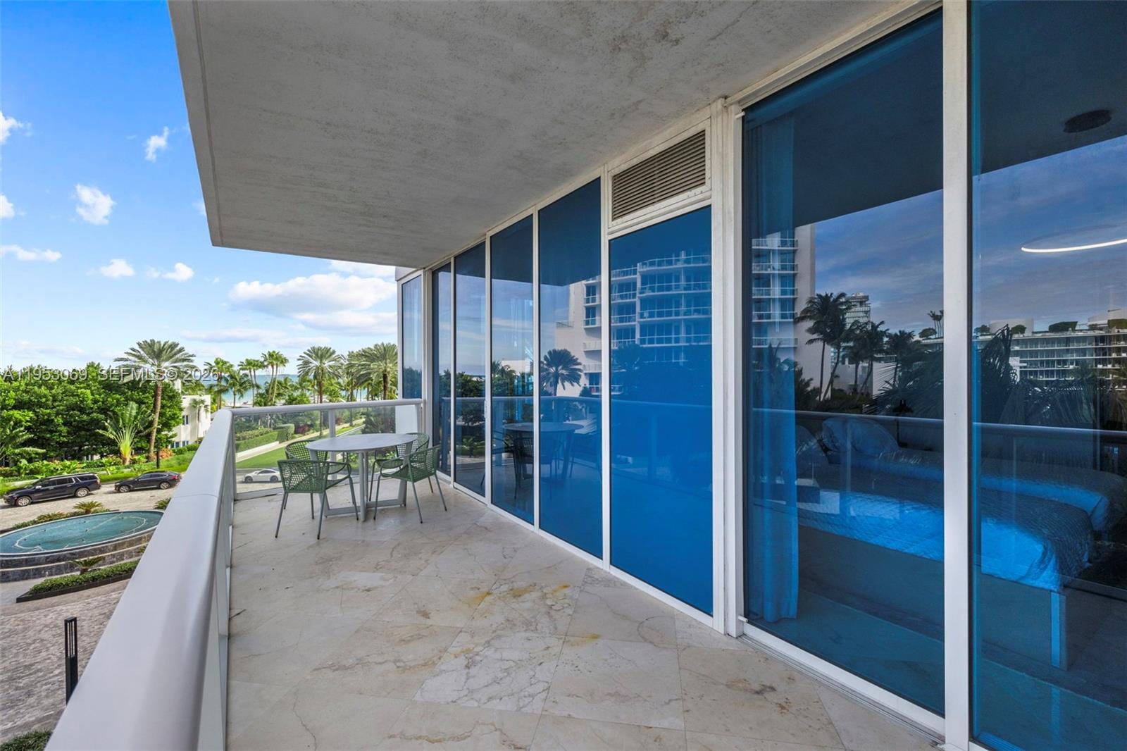 100 S Pointe Dr #510, Miami Beach FL 33139