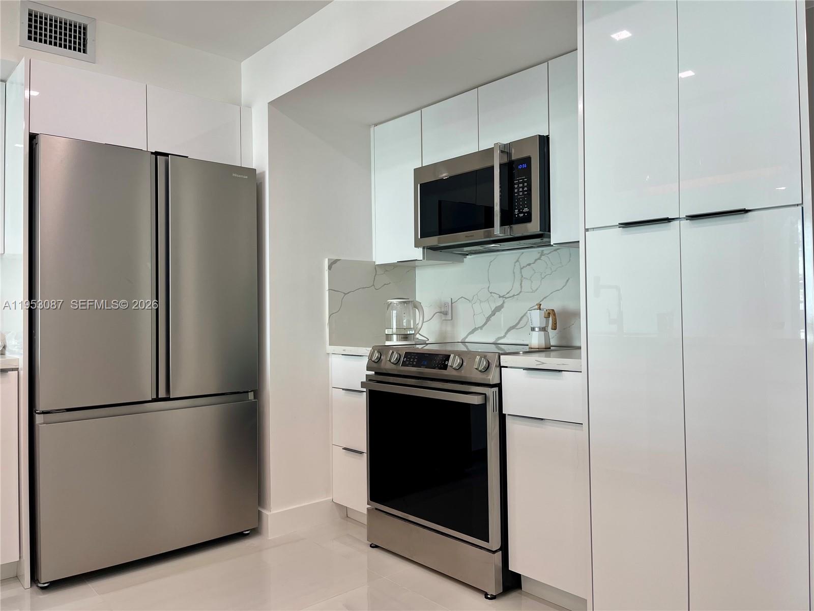 9499 Collins Ave #506, Surfside FL 33154
