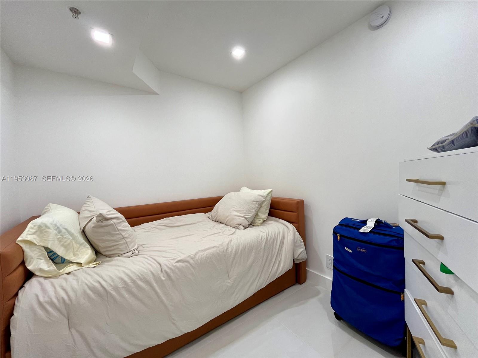 9499 Collins Ave #506, Surfside FL 33154