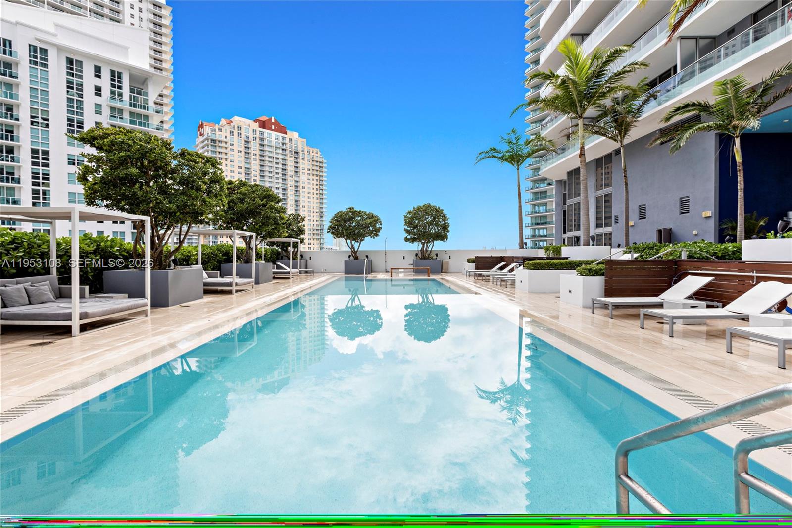 1300 Brickell Bay Dr #3302, Miami FL 33131