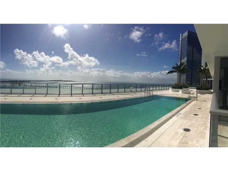 1300 Brickell Bay Dr #3302, Miami FL 33131