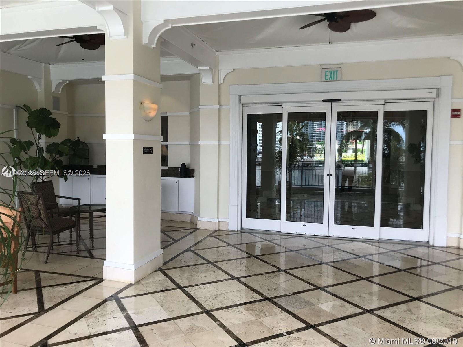 701 Brickell Key Blvd #2004, Miami FL 33131