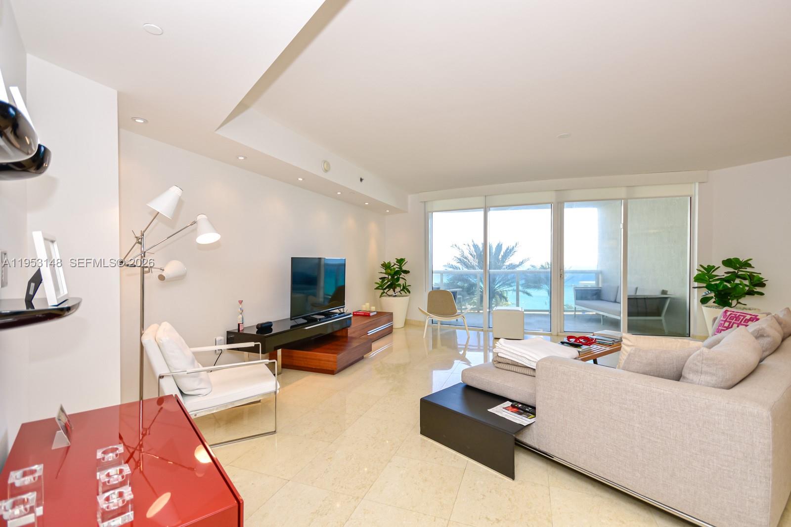 17201 Collins Ave #707, Sunny Isles Beach FL 33160