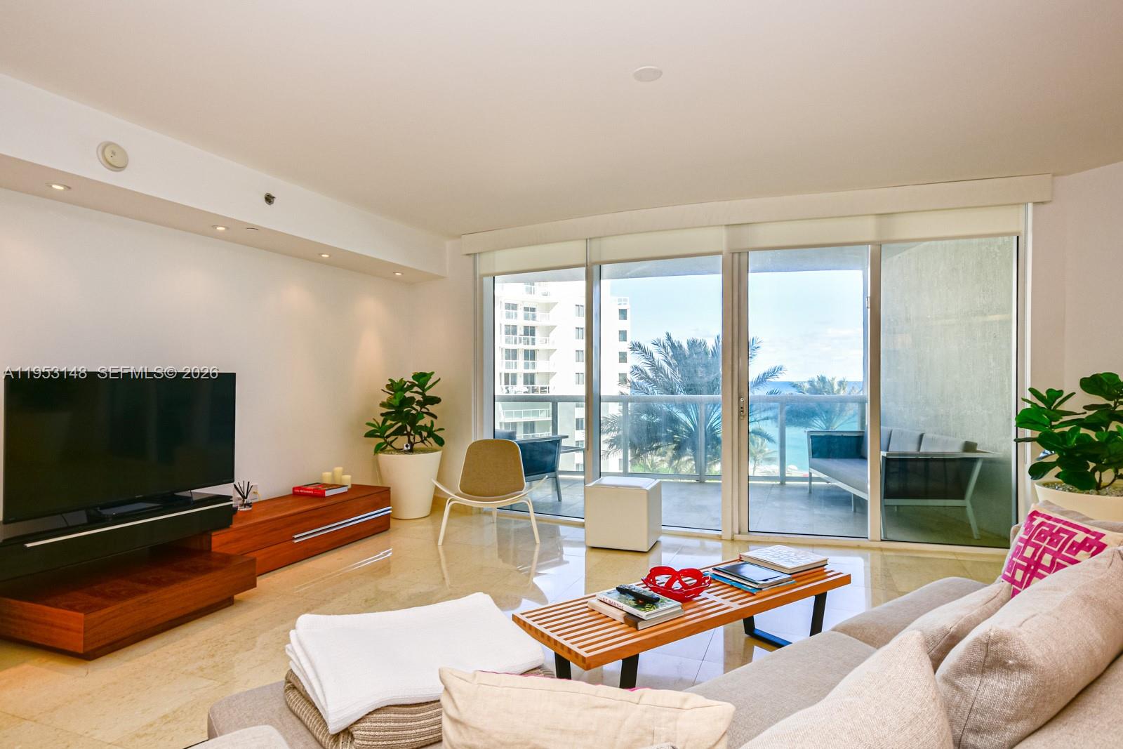 17201 Collins Ave #707, Sunny Isles Beach FL 33160