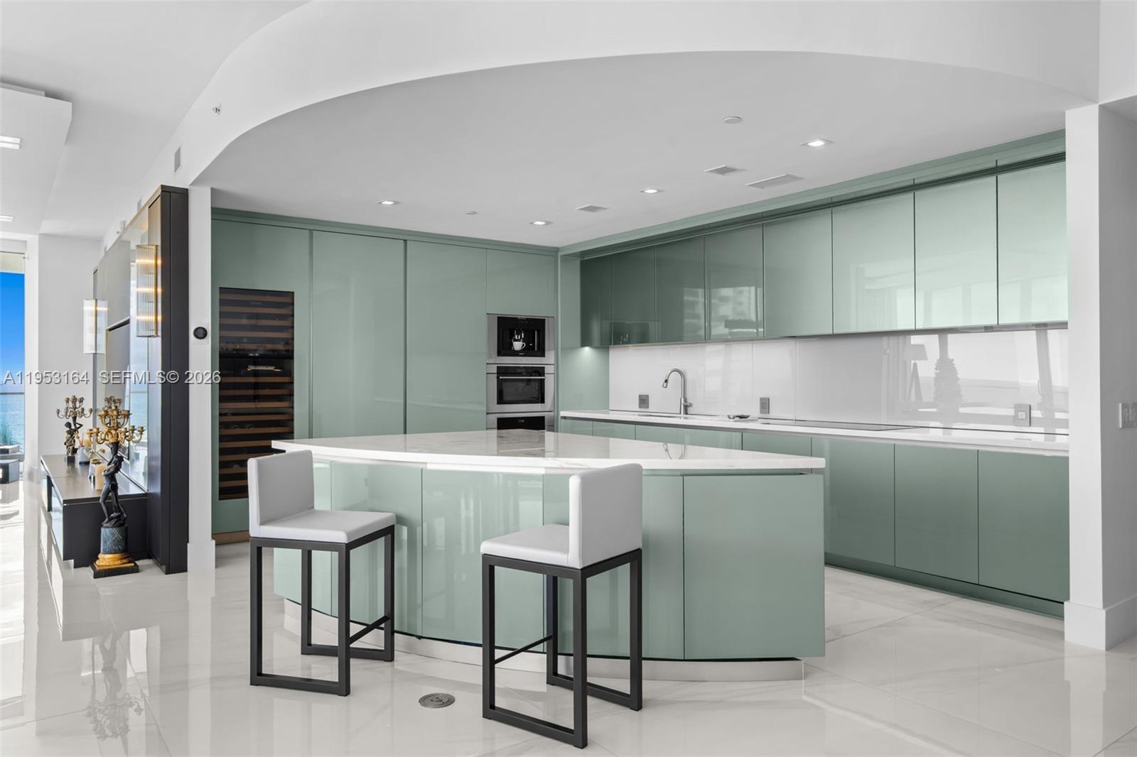 18975 Collins Ave #400, Sunny Isles Beach FL 33160
