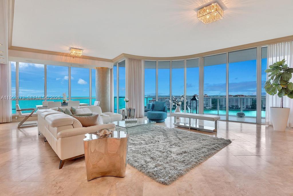 100 S Pointe Dr #1504, Miami Beach FL 33139