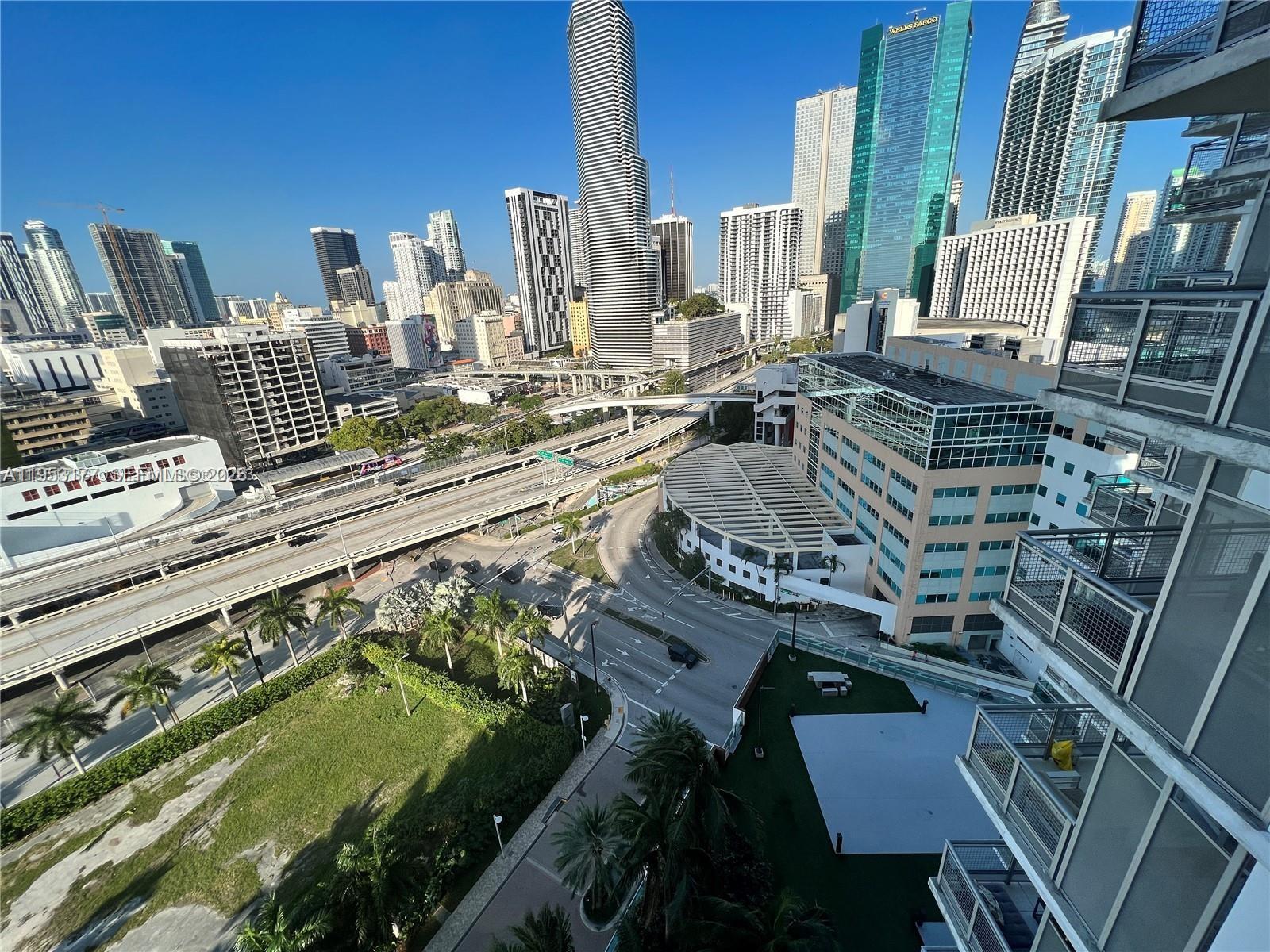 350 S Miami Ave #1907, Miami FL 33130