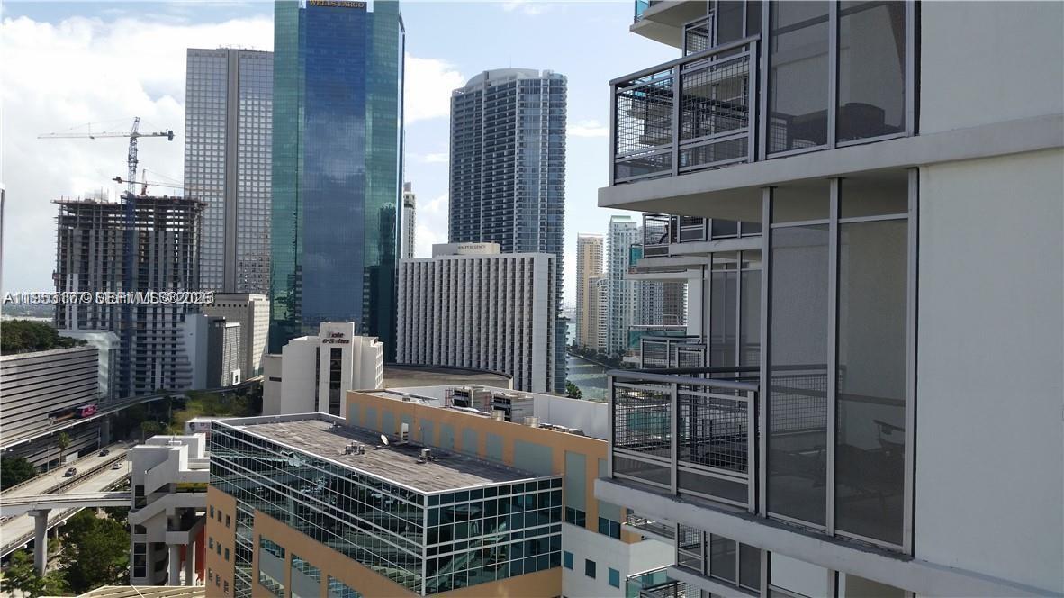 350 S Miami Ave #1907, Miami FL 33130