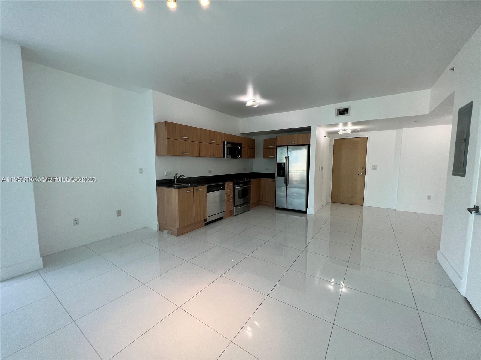 350 S Miami Ave #1907, Miami FL 33130