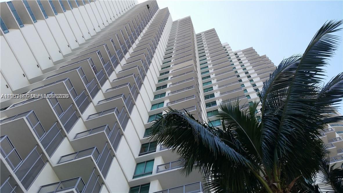 350 S Miami Ave #1907, Miami FL 33130