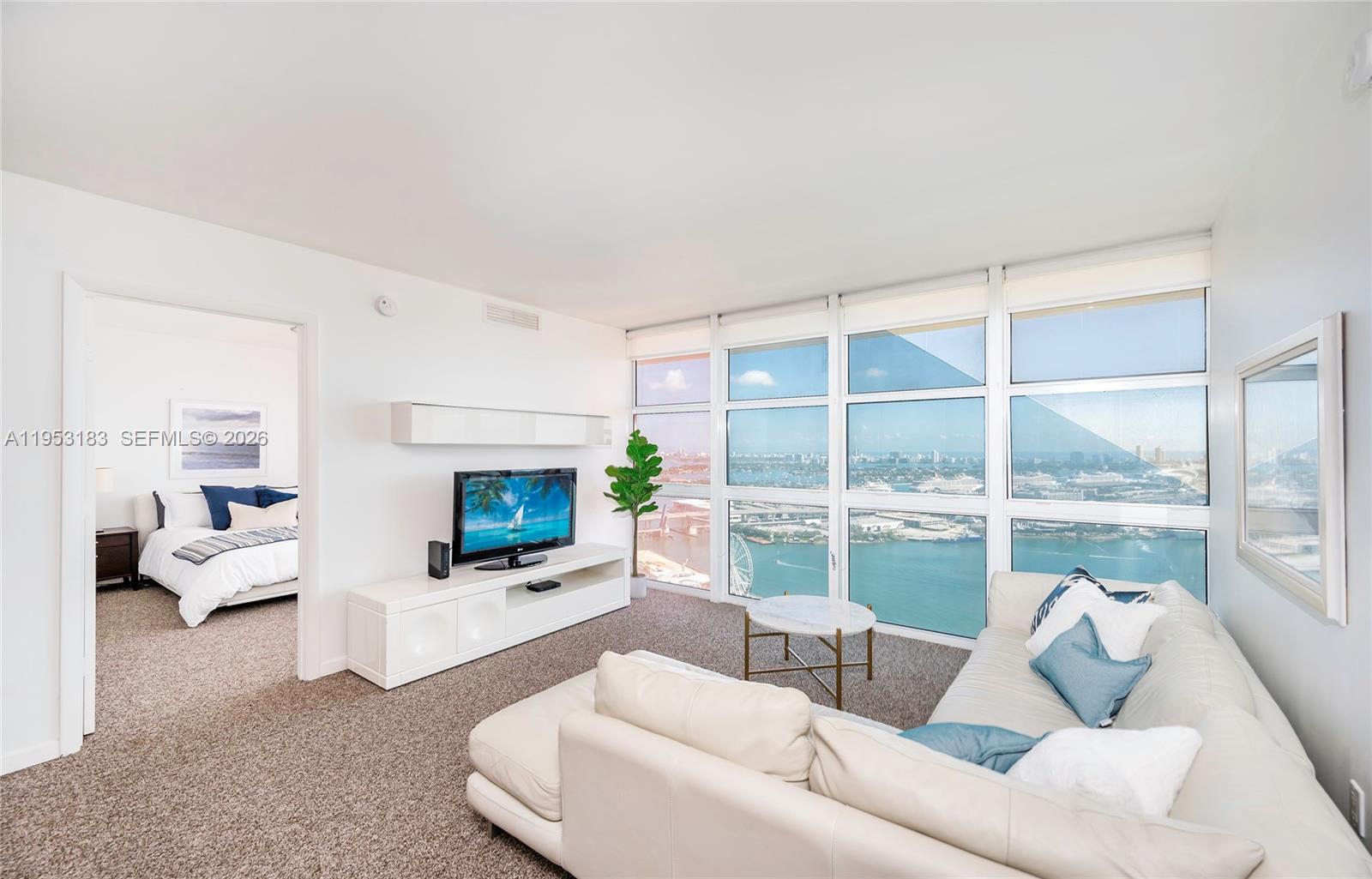 50 Biscayne Blvd #4104, Miami FL 33132