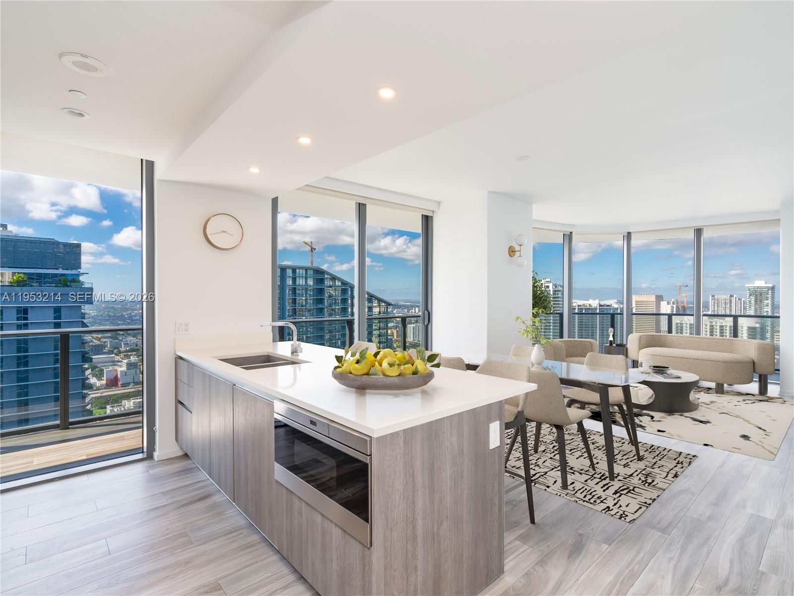 801 S Miami Ave #4709, Miami FL 33130