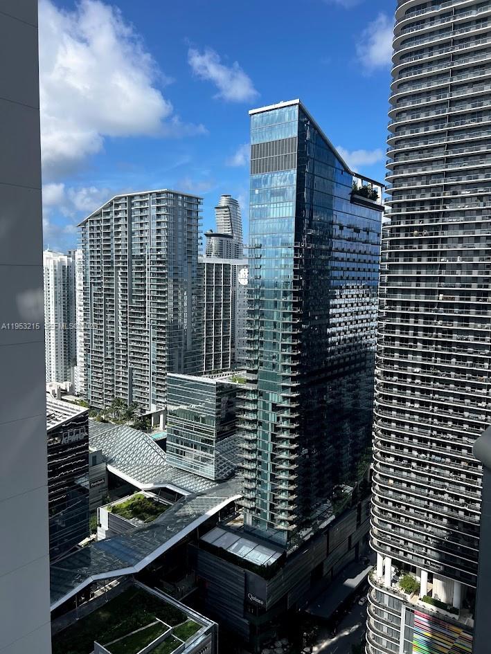 Miami FL 33130 - A11953215