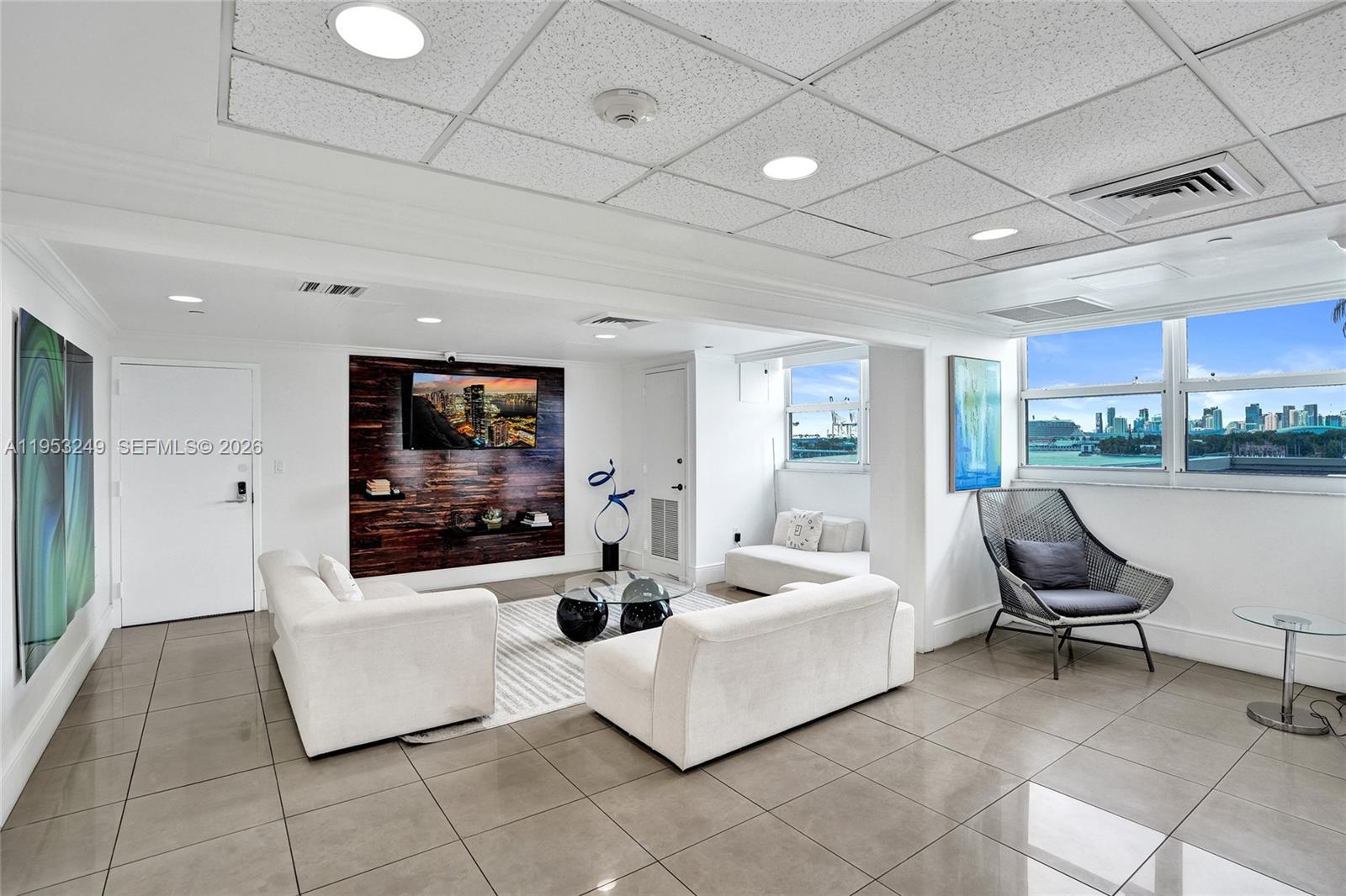 650 West Ave #2206, Miami Beach FL 33139