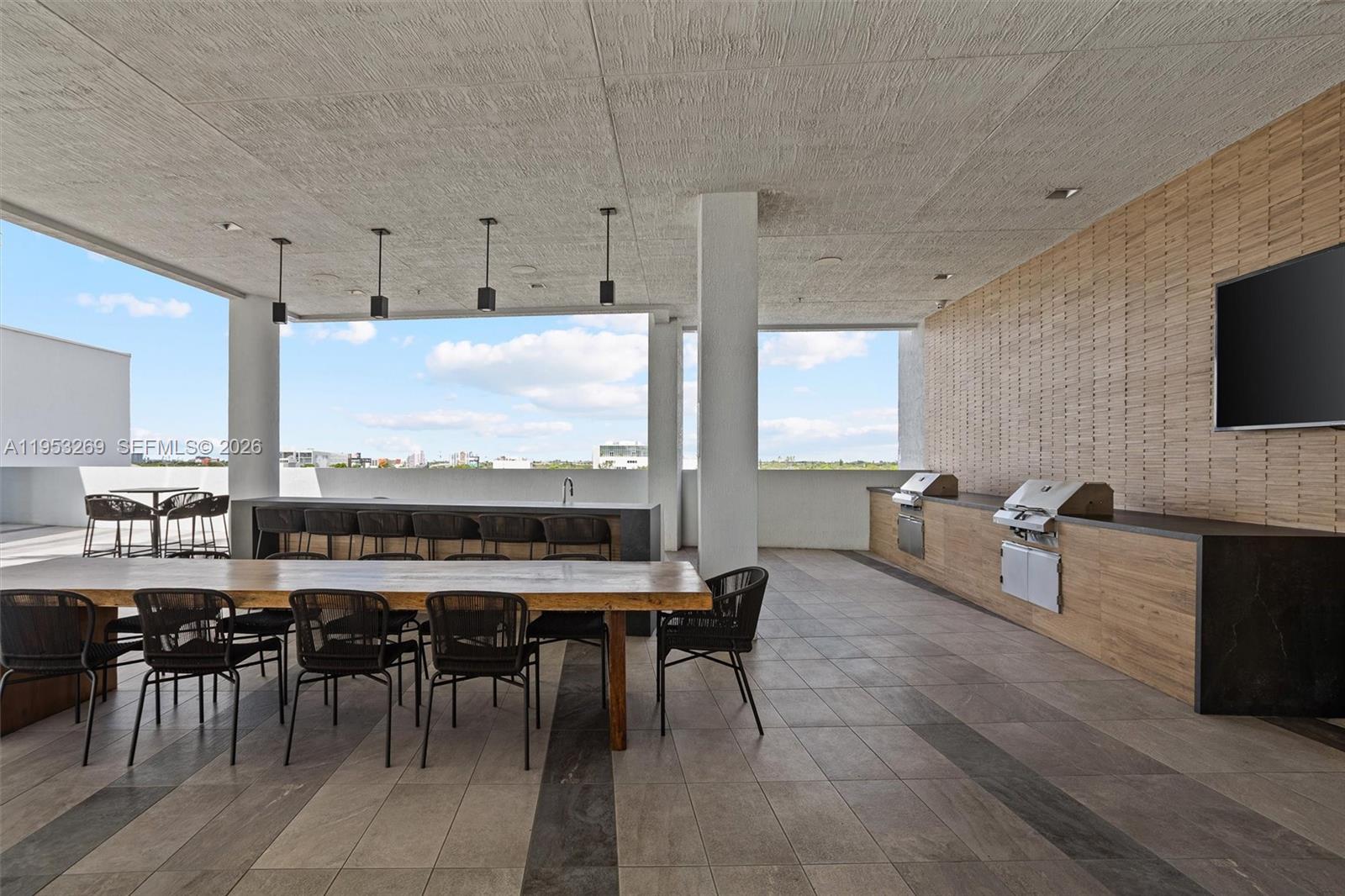 3900 Biscayne Blvd #N-819, Miami FL 33137