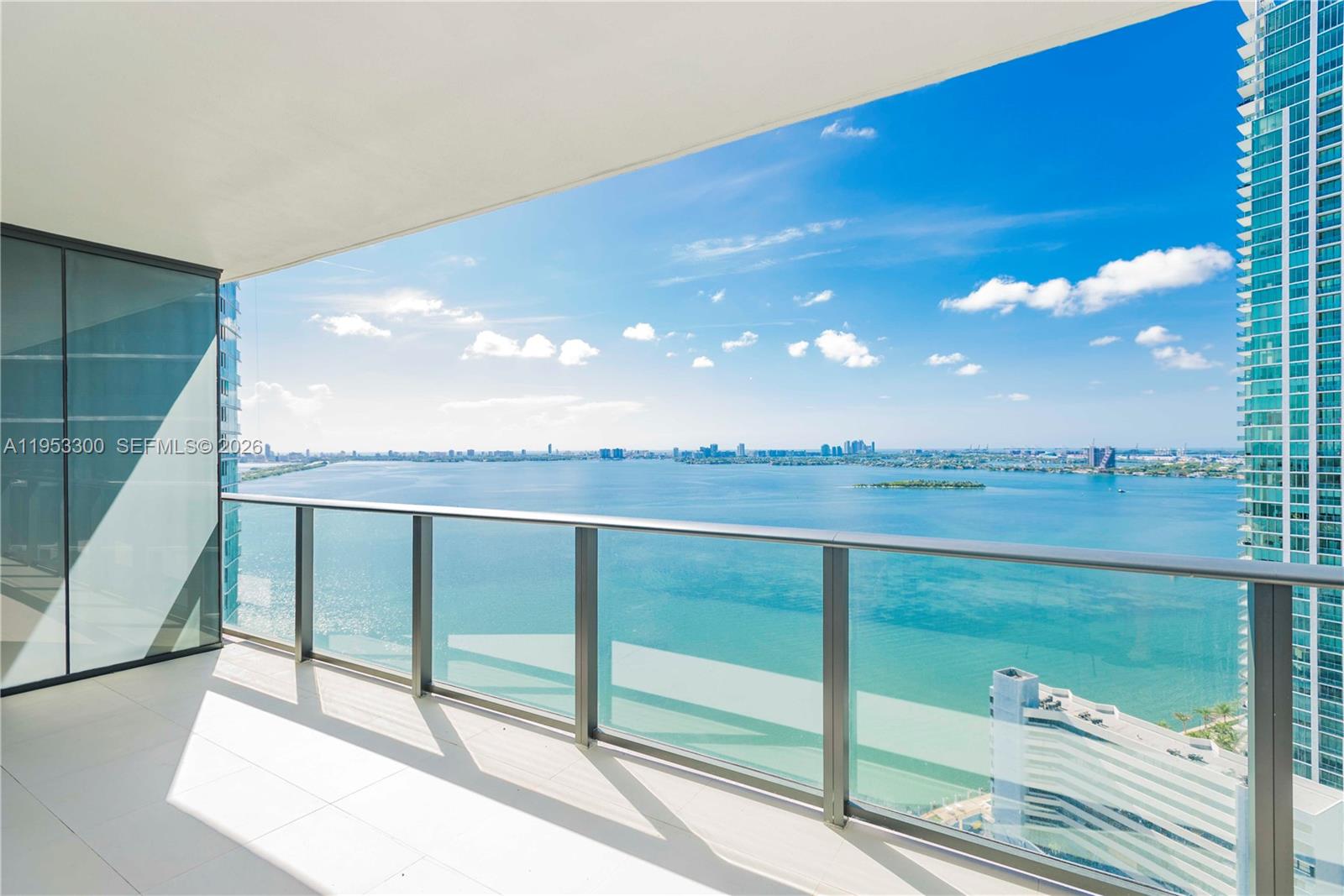 650 NE 32 St #2703, Miami FL 33137