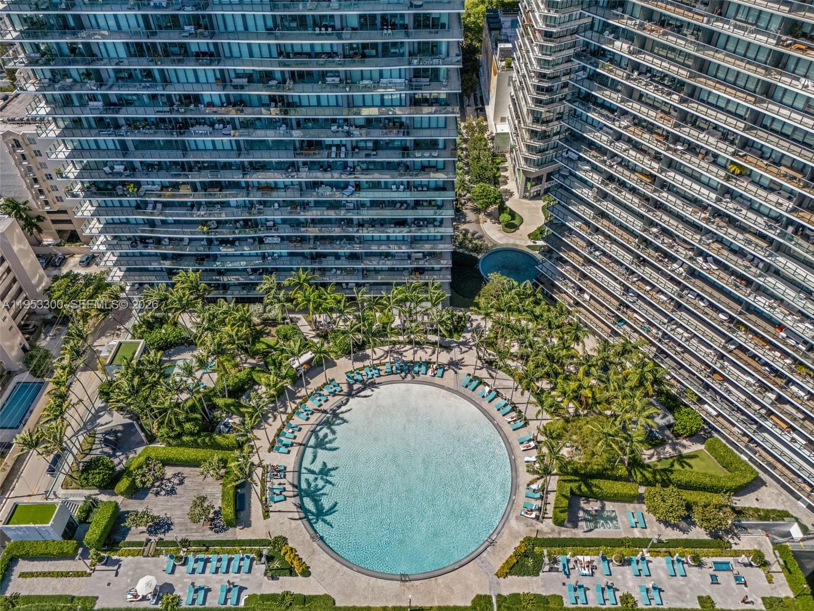 650 NE 32 St #2703, Miami FL 33137