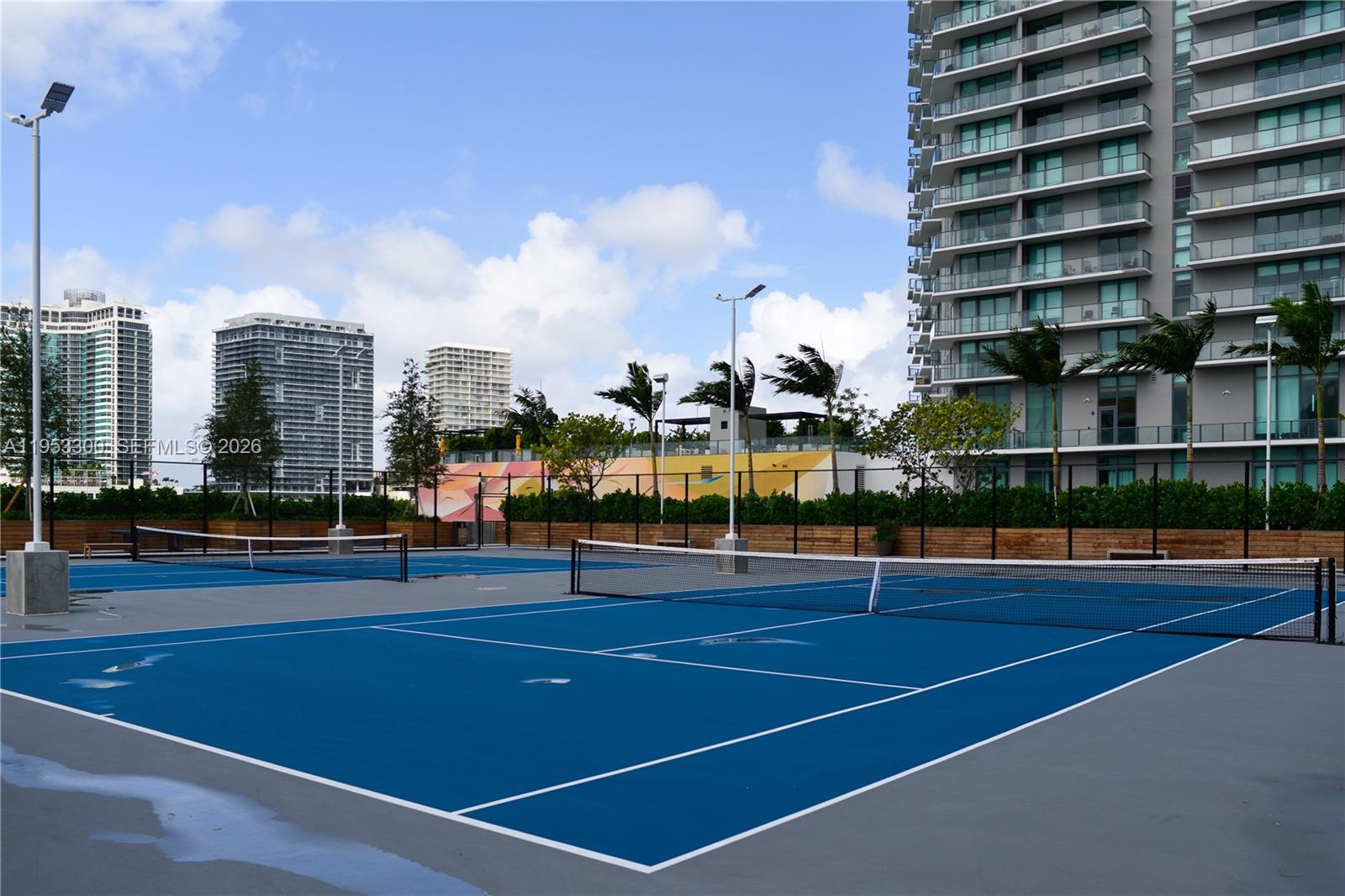 650 NE 32 St #2703, Miami FL 33137