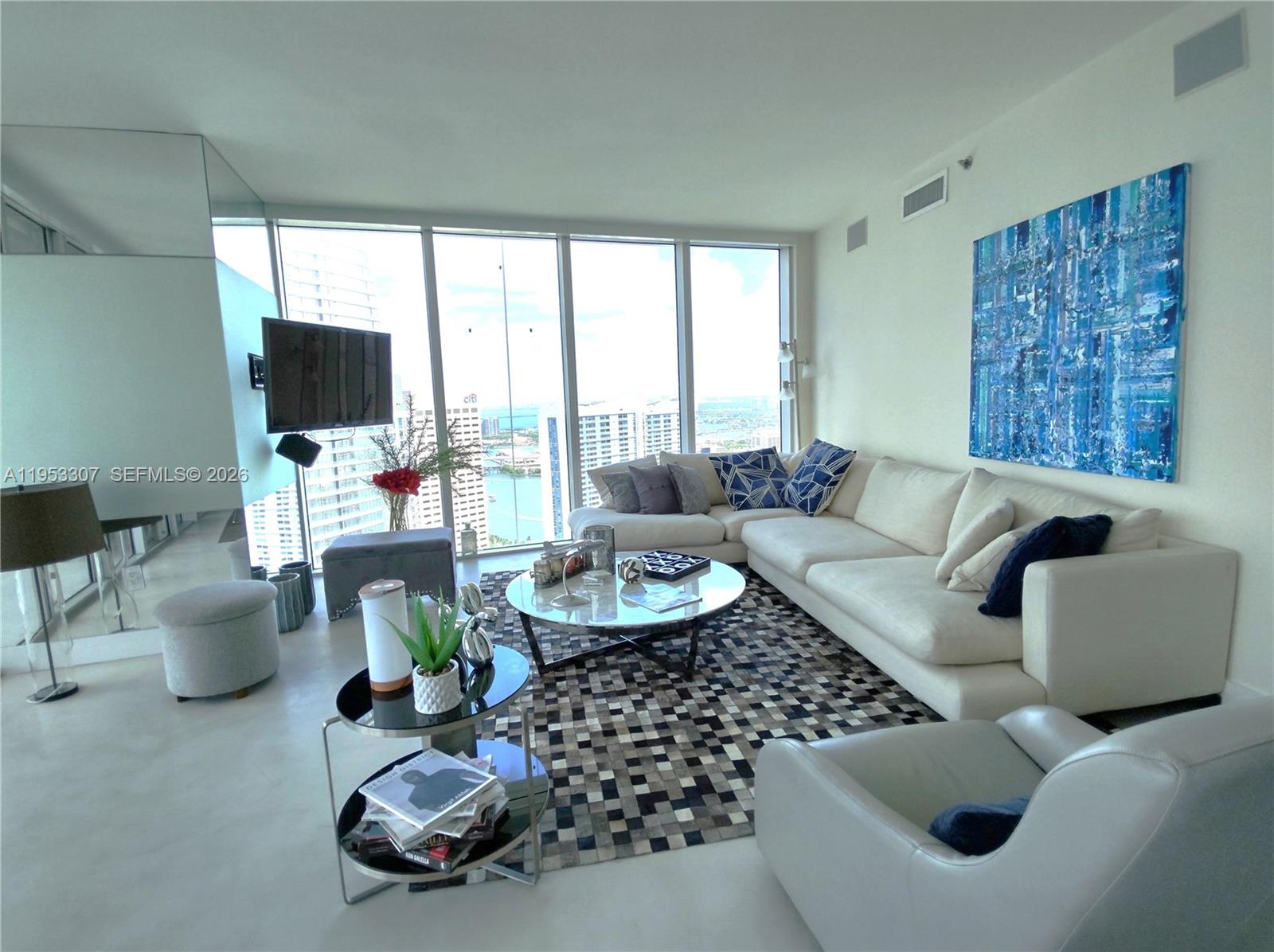 465 Brickell Ave #4402, Miami FL 33131
