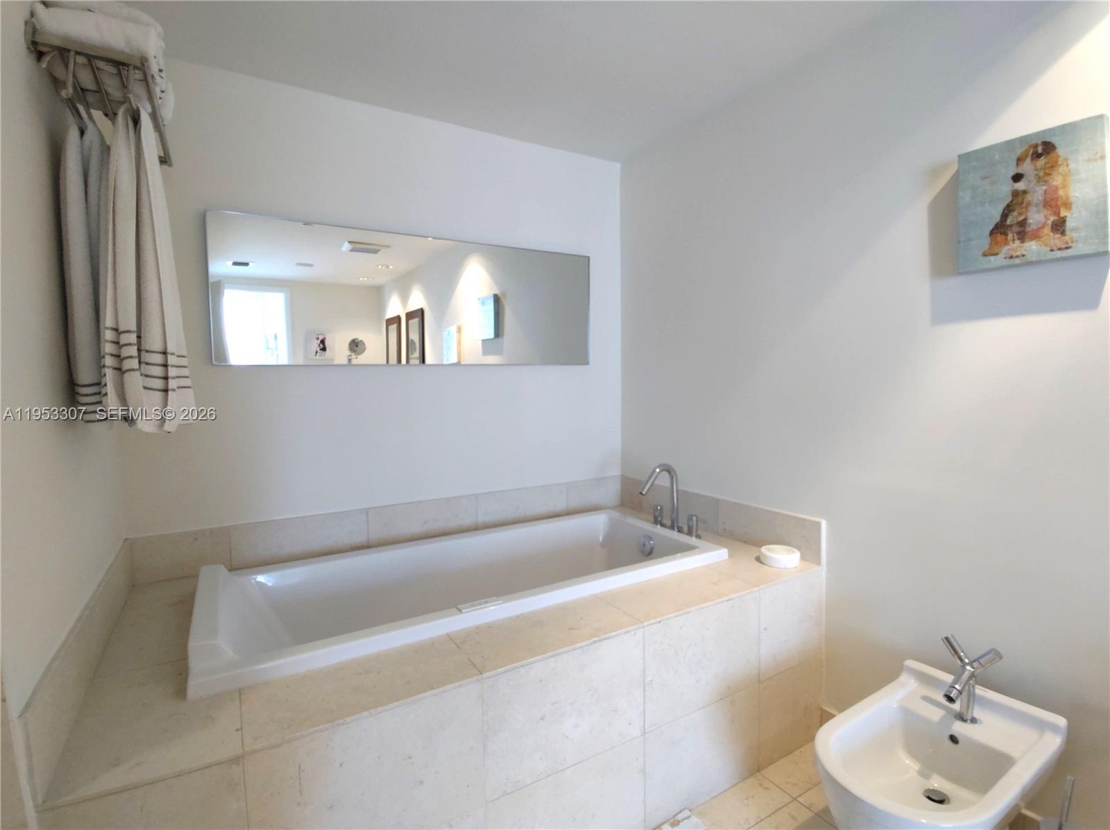 465 Brickell Ave #4402, Miami FL 33131