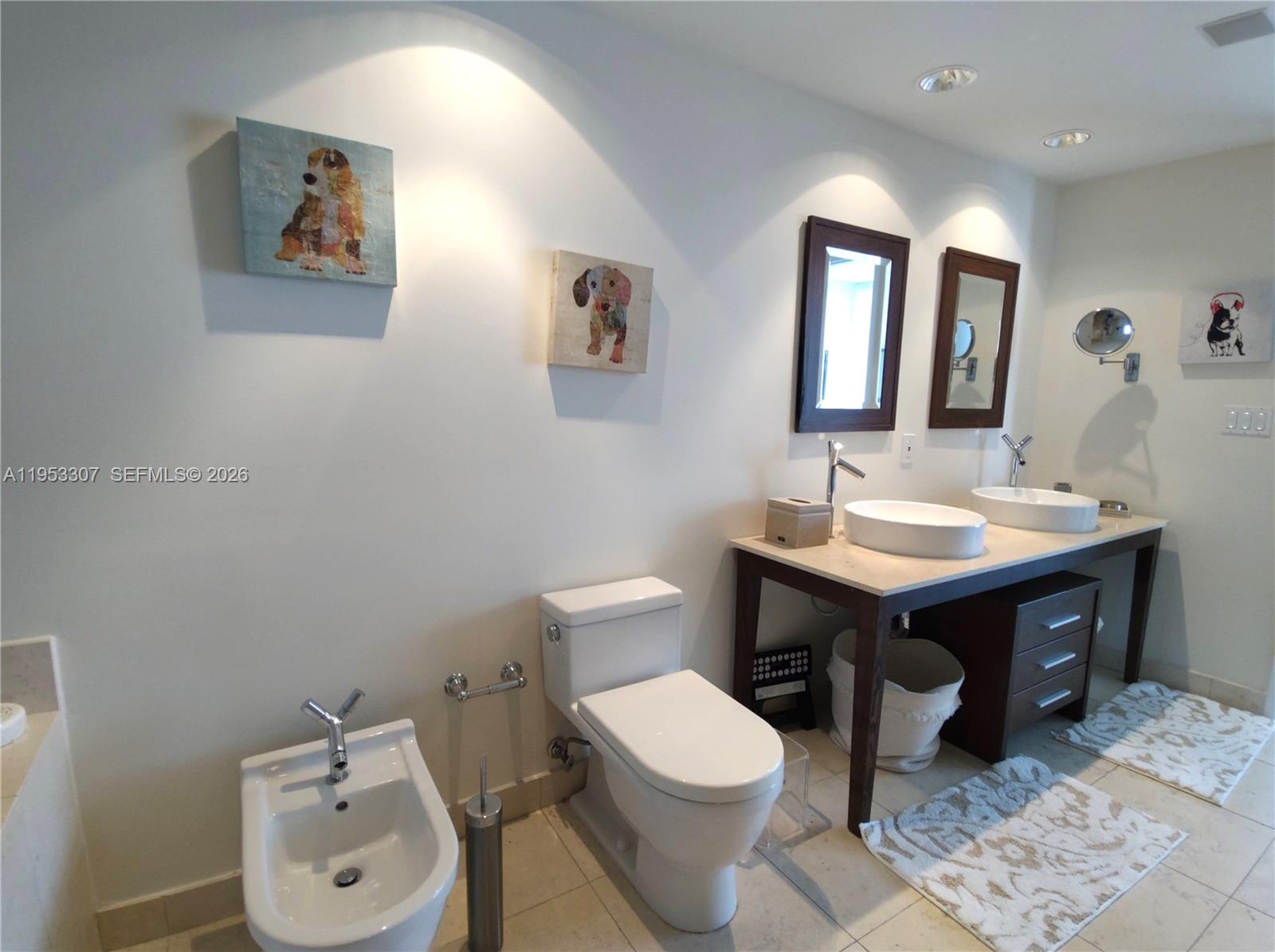 465 Brickell Ave #4402, Miami FL 33131