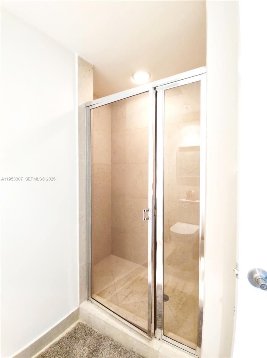 465 Brickell Ave #4402, Miami FL 33131