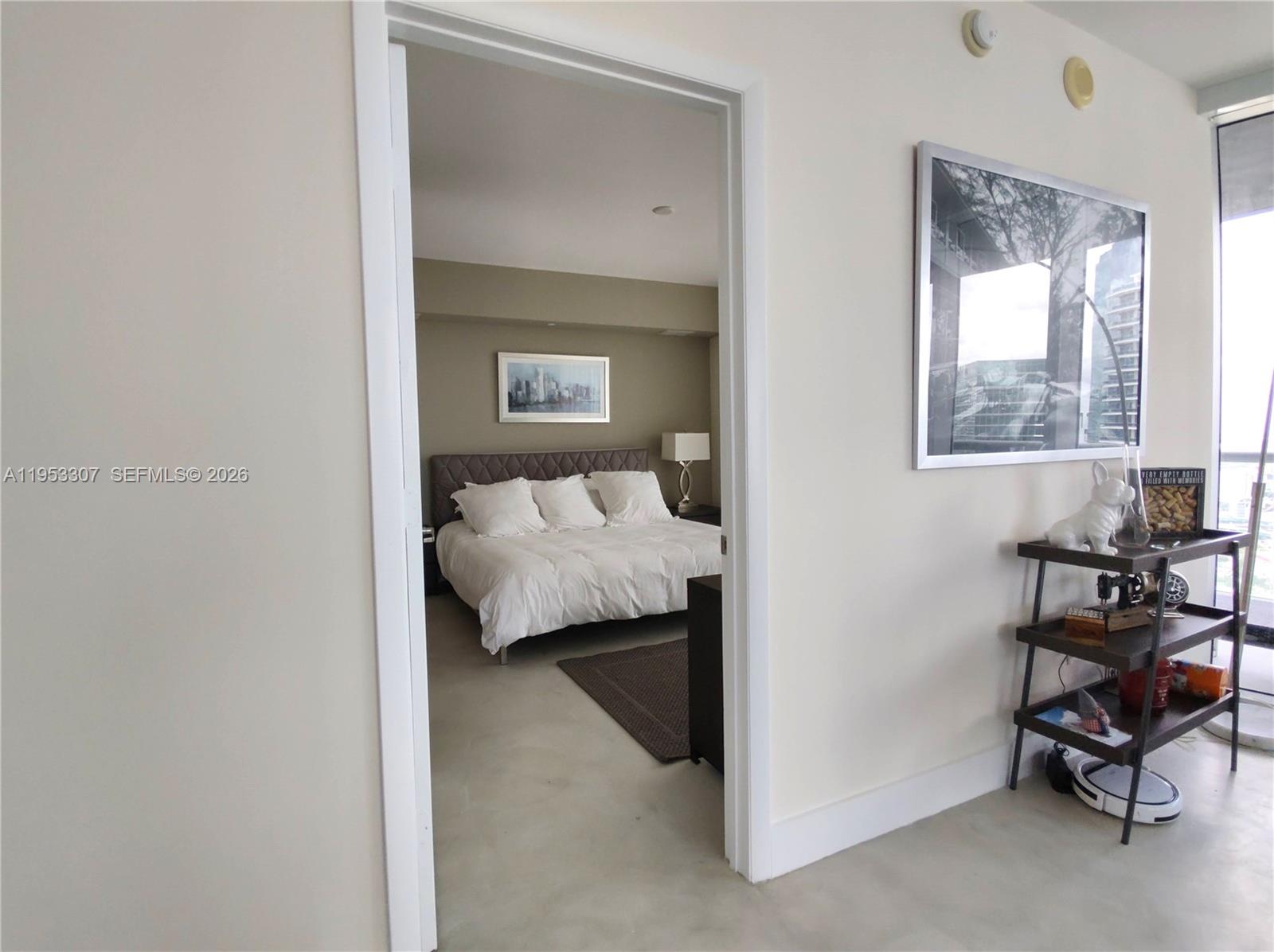 465 Brickell Ave #4402, Miami FL 33131