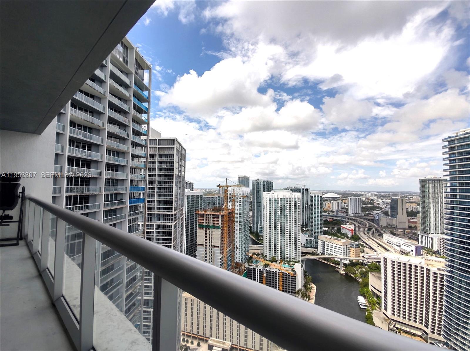465 Brickell Ave #4402, Miami FL 33131