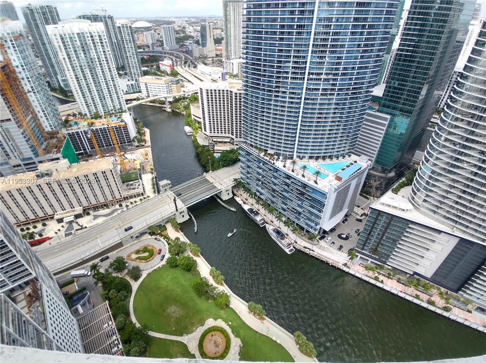 465 Brickell Ave #4402, Miami FL 33131